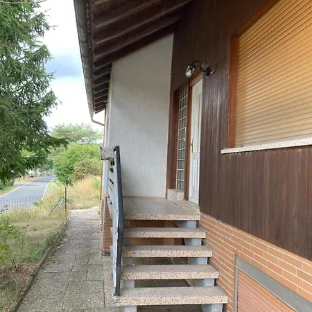 Zur Streuobstwiese * Storndorf