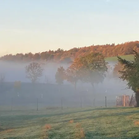 アパート Zur Streuobstwiese *