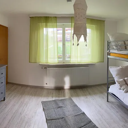 Apartment Zur Streuobstwiese Storndorf